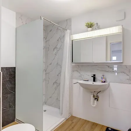 Loft Am Bahnhof, W-lan Apartment Albstadt